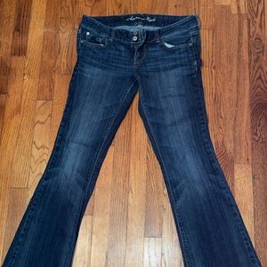 American Eagle artist fit jeans